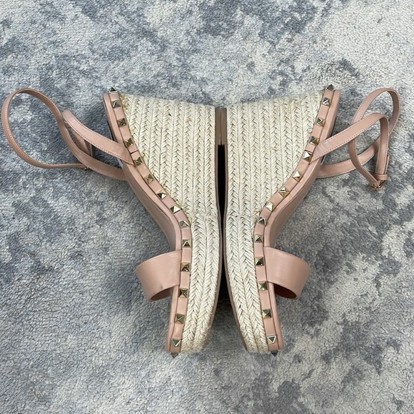 Steven New York Shells Platform Wedge Pyramid Stud Rockstud Sandals Nude Sz 11 - Picture 10 of 16